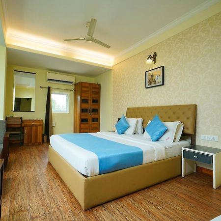 Oyo 1684 Hotel Malabar Inn Kozhikode Ngoại thất bức ảnh