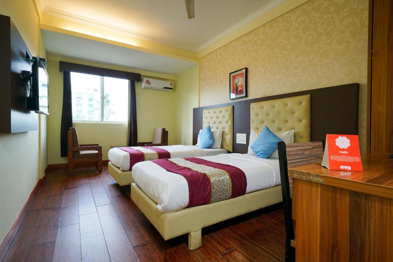Oyo 1684 Hotel Malabar Inn Kozhikode Ngoại thất bức ảnh