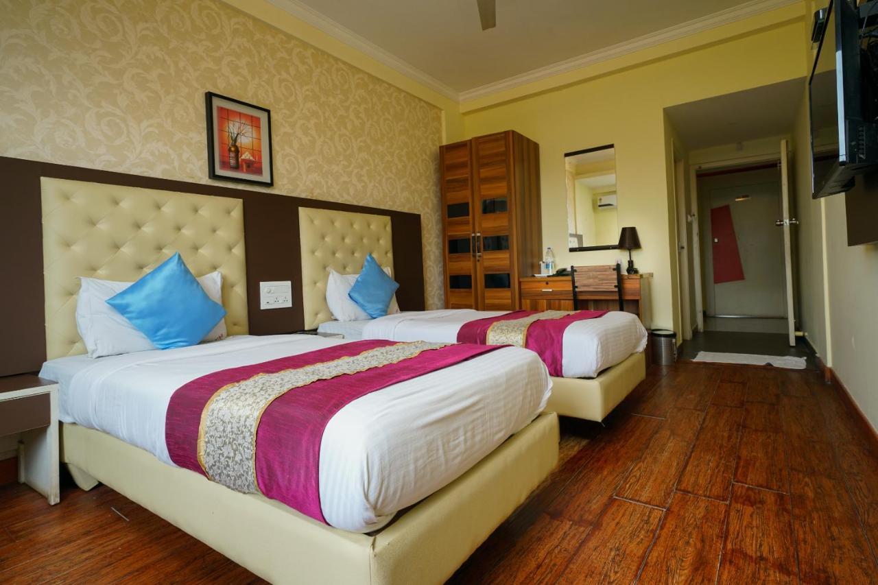 Oyo 1684 Hotel Malabar Inn Kozhikode Ngoại thất bức ảnh