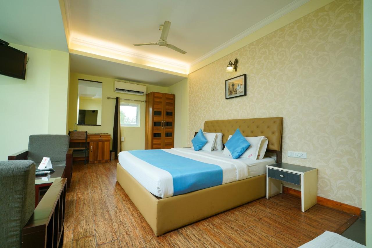 Oyo 1684 Hotel Malabar Inn Kozhikode Ngoại thất bức ảnh